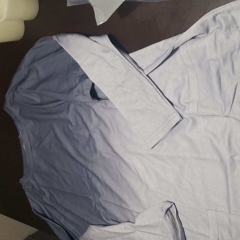 S  left🖤🤍New boutique ombre tunic - Picture 5 of 10